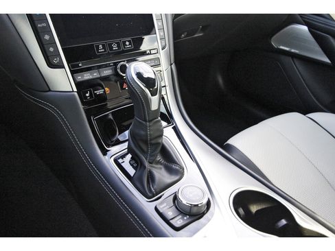 Used 2022 INFINITI Q60 3.0t Luxe w/ Essential Package image 29