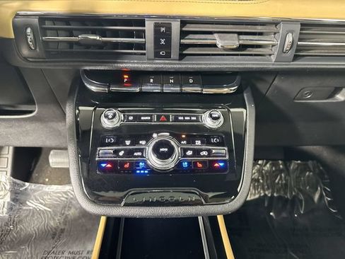 Used 2020 Lincoln Corsair Reserve w/ Equipment Group 201A AWD/4WD image 10