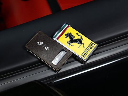 Used 2022 Ferrari Roma RWD image 88