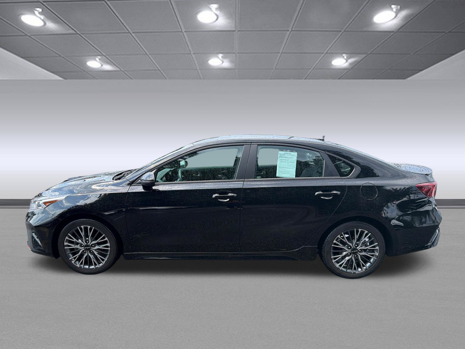 Used 2023 Kia Forte GT-Line FWD image 10