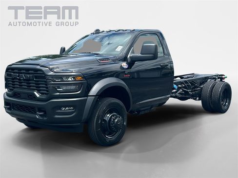 New 2025 RAM 4500 Tradesman image 3