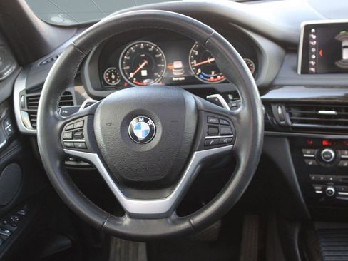 Used 2018 BMW X5 xDrive50i image 16