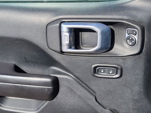 Used 2020 Jeep Gladiator Rubicon image 14