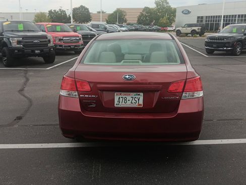 Used 2013 Subaru Legacy 2.5i Premium AWD/4WD image 6