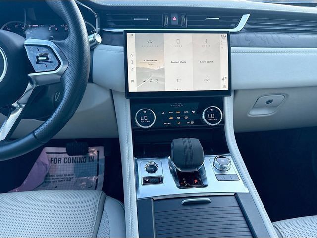 Used 2023 Jaguar F-PACE R-Dynamic S AWD/4WD image 9