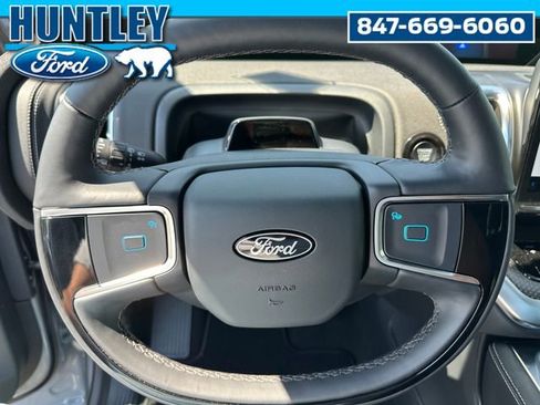 Used 2025 Ford Expedition Max Platinum w/ Stealth Appearance Package image 40