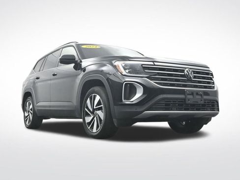 Used 2024 Volkswagen Atlas SE FWD image 33