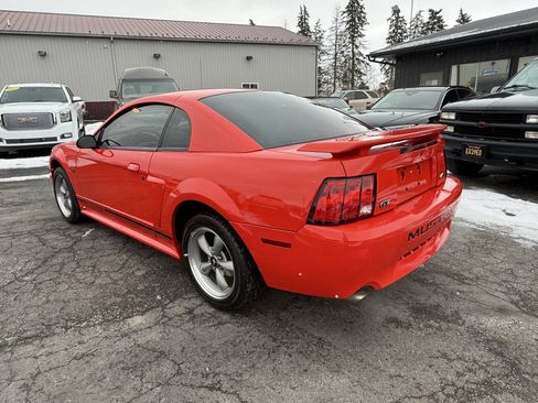 Used 2001 Ford Mustang GT RWD image 3