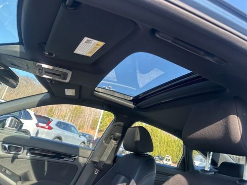 Certified 2025 Honda Civic Sport image 17