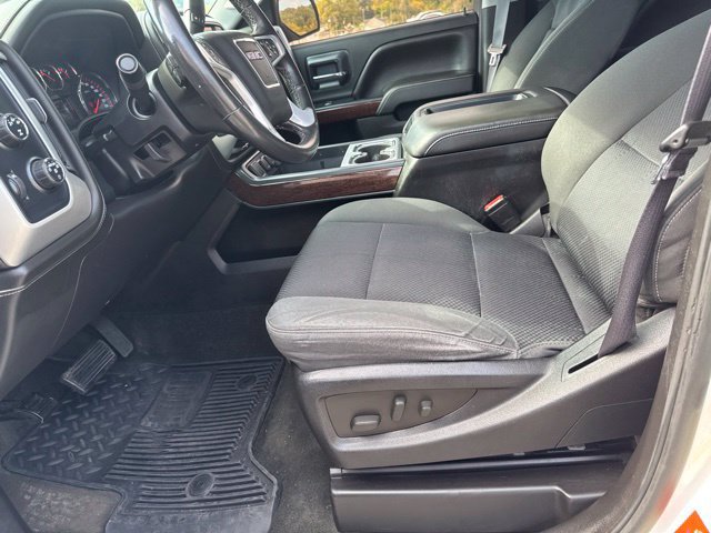 Used 2015 GMC Sierra 2500 SLE w/ SLE Preferred Package AWD/4WD image 15
