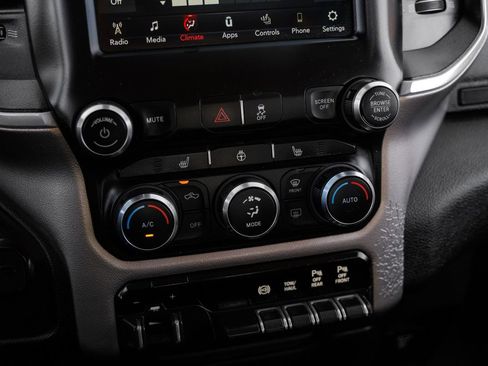 Used 2020 RAM 2500 Laramie image 23