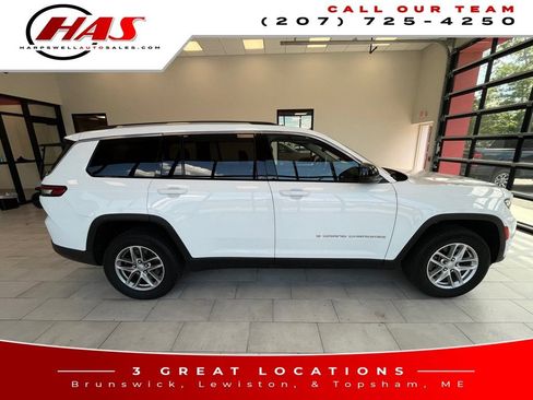 Used 2023 Jeep Grand Cherokee L Laredo AWD/4WD image 7