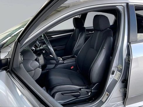 Used 2019 Honda Civic Sport image 18