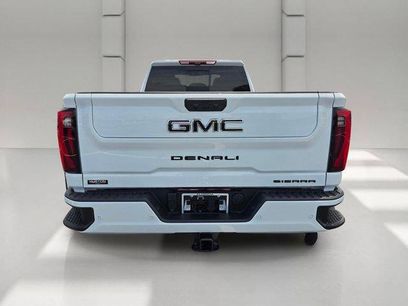New 2026 GMC Sierra 3500 Denali w/ Denali Reserve Package