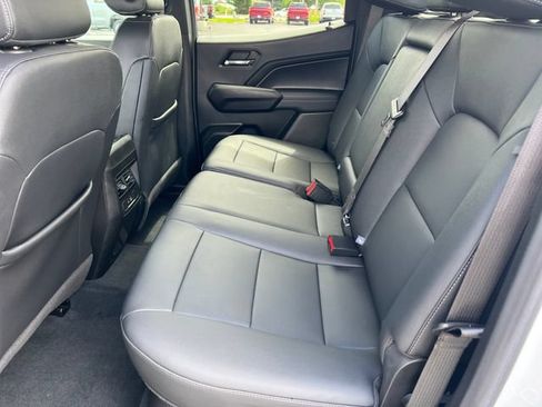 Certified 2024 Chevrolet Colorado LT w/ LT Convenience Package III AWD/4WD image 21
