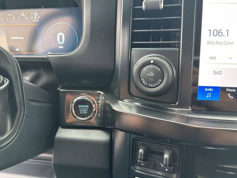 New 2026 Ford F250 Lariat w/ Black Appearance Package image 31