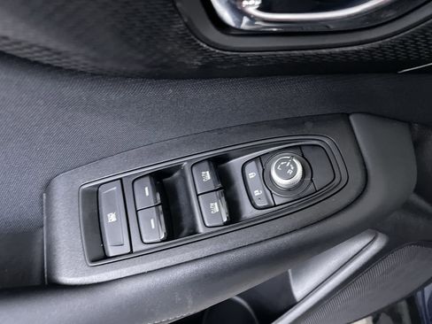Used 2023 Subaru Outback Premium AWD/4WD image 11