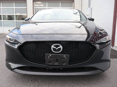 Used 2024 MAZDA MAZDA3 s FWD image 2