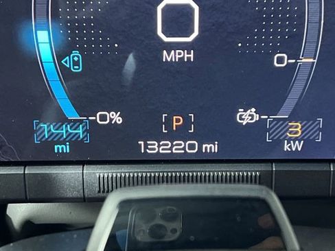 Used 2024 GMC Hummer EV 3X w/ Extreme Off-Road Package image 12