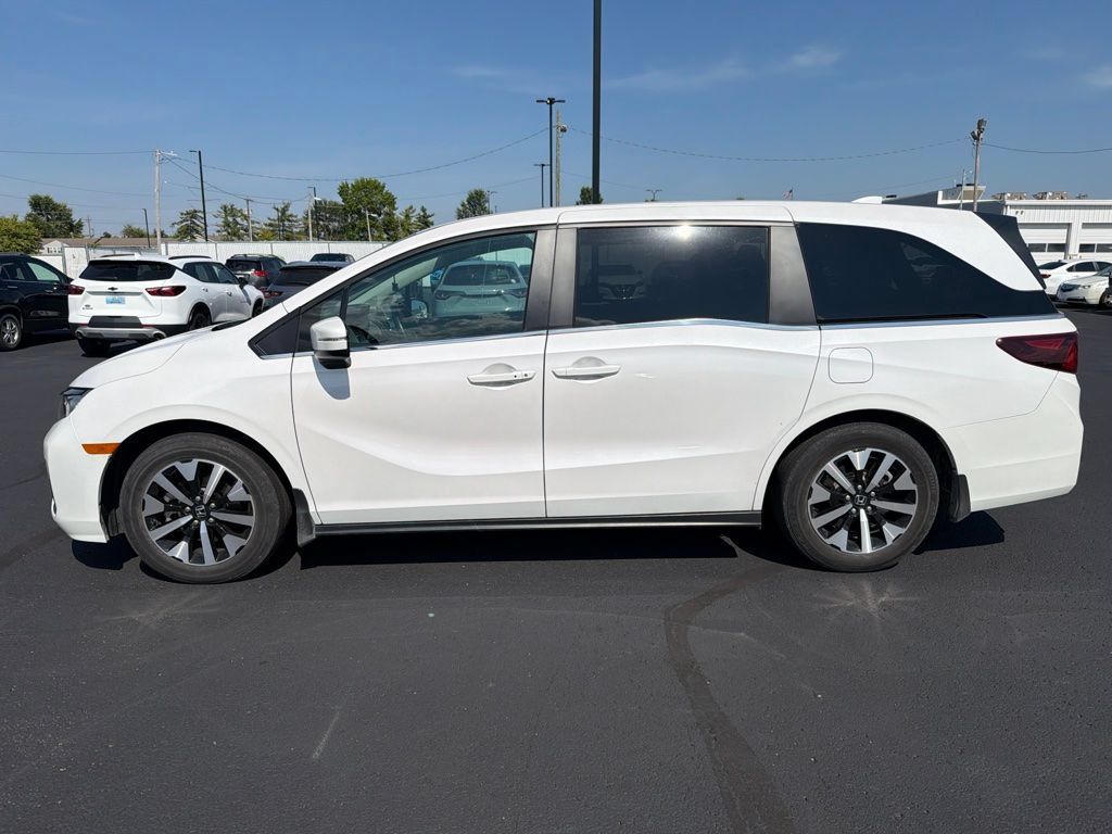 Used 2025 Honda Odyssey EX-L image 4