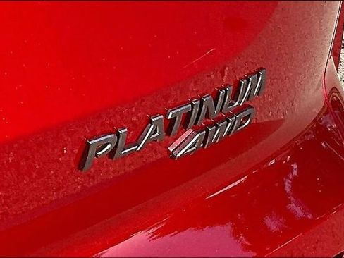 New 2026 Nissan Pathfinder Platinum w/ Accent Package AWD/4WD image 9