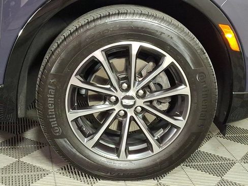 Used 2024 Cadillac XT4 Sport w/ Cold Weather Package AWD/4WD image 11