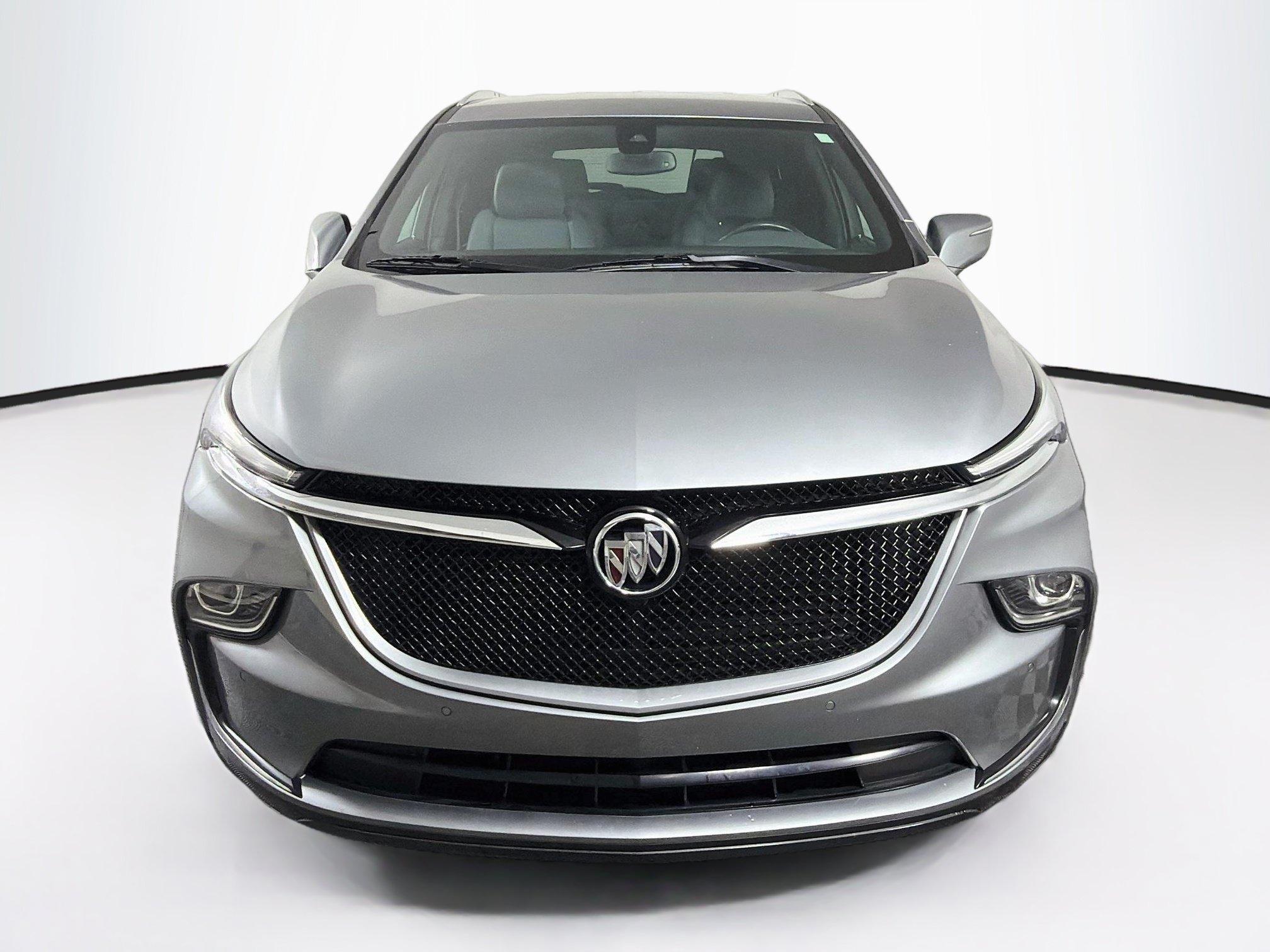 Used 2024 Buick Enclave Essence w/ Sport Touring Edition FWD image 2