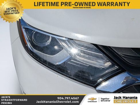 Certified 2021 Chevrolet Equinox LS w/ LS Convenience Package FWD image 9