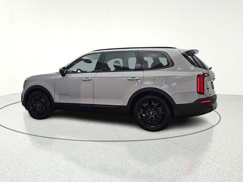 Used 2022 Kia Telluride SX image 6