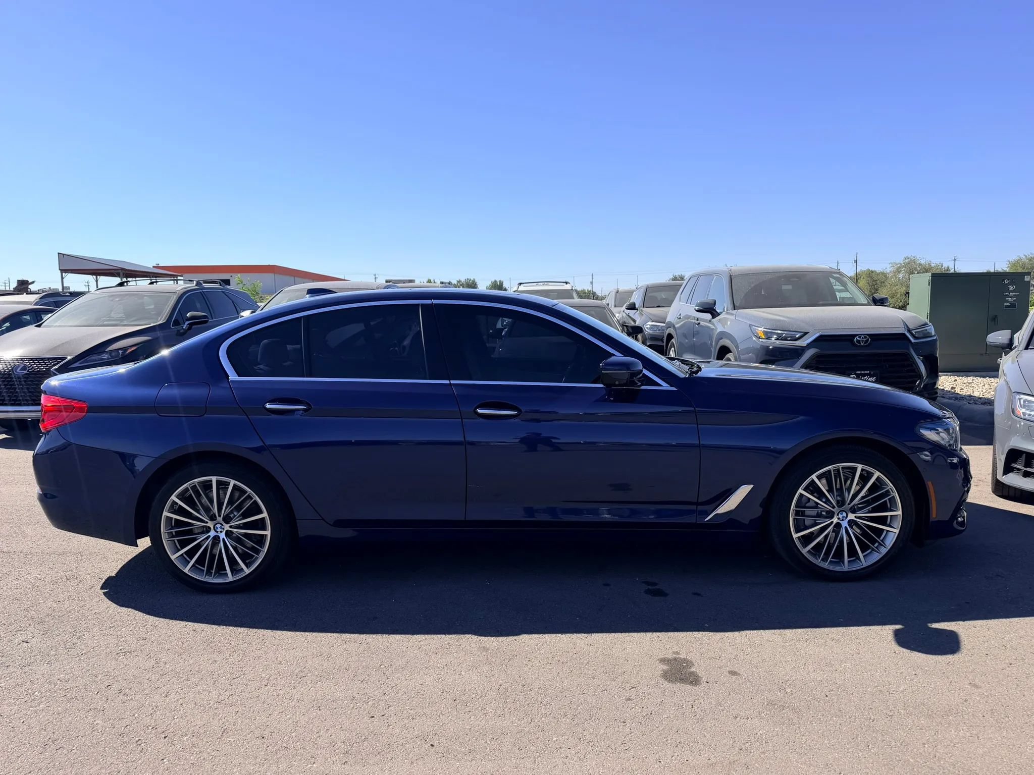 Used 2018 BMW 540i w/ Premium Package RWD image 7