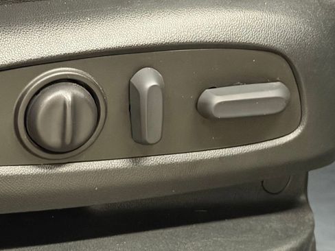 Certified 2023 Chevrolet Traverse RS w/ LPO, Floor Liner Package image 33