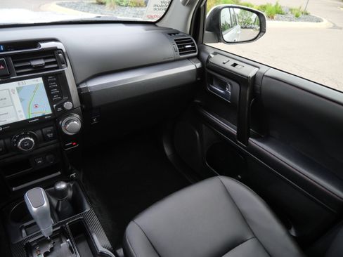 Certified 2023 Toyota 4Runner TRD Off-Road Premium w/ Off Road Premium Plus Package AWD/4WD image 11