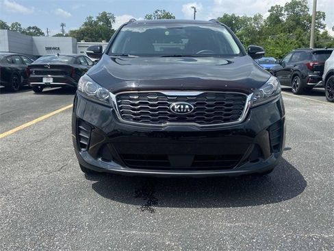 Used 2020 Kia Sorento S image 6