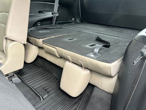 Used 2017 Honda Pilot EX-L image 12