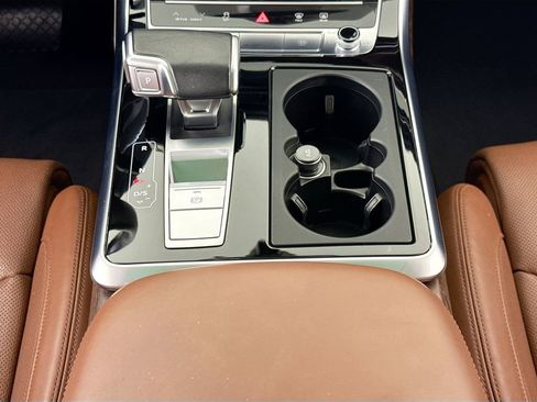 Used 2021 Audi Q7 3.0T Prestige image 12