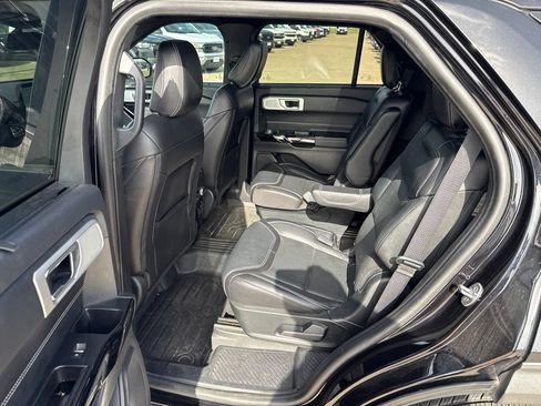 Used 2021 Ford Explorer ST w/ Equipment Group 401A AWD/4WD image 5