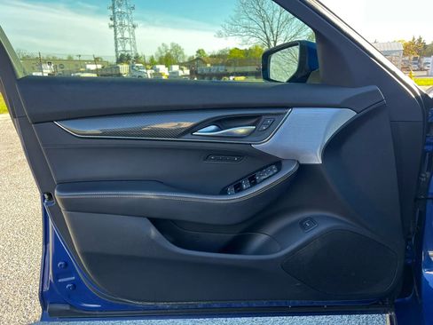 Used 2020 Cadillac CT5 Sport image 3