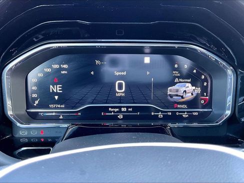 Used 2023 GMC Sierra 1500 Elevation image 26