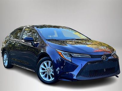 Used 2021 Toyota Corolla LE w/ LE Convenience Package
