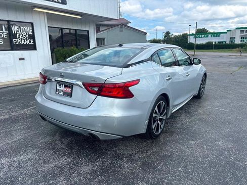Used 2017 Nissan Maxima 3.5 SL FWD image 9