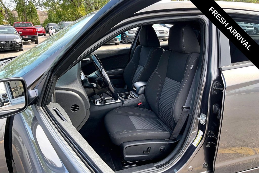 Used 2023 Dodge Charger SXT w/ Blacktop Package RWD image 6