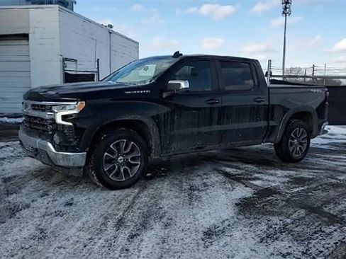Certified 2022 Chevrolet Silverado 1500 LT image 4