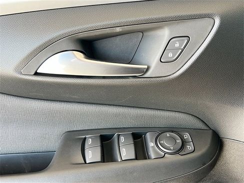 New 2026 Buick Envista Preferred w/ Convenience II Package image 13