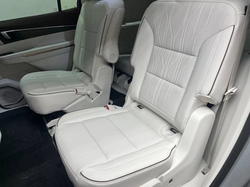 New 2026 Buick Enclave Avenir w/ Super Cruise Package AWD/4WD image 6