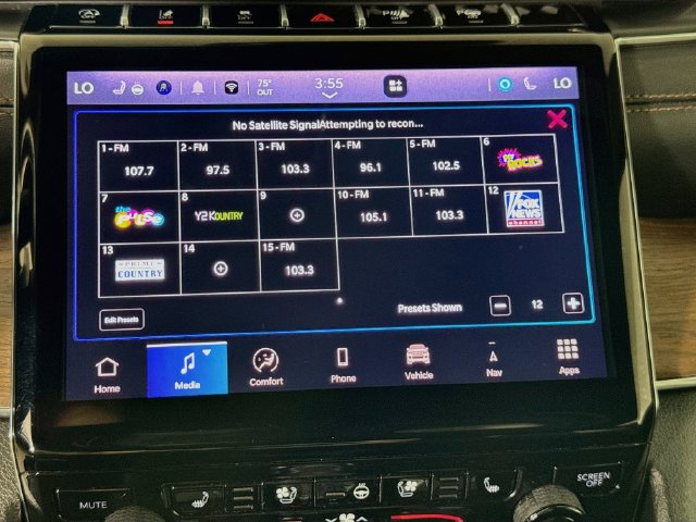 Used 2025 Jeep Grand Cherokee Summit w/ Obsidian Package AWD/4WD image 19