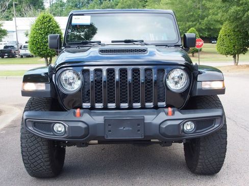 Used 2022 Jeep Gladiator Mojave w/ Cold Weather Group AWD/4WD image 2