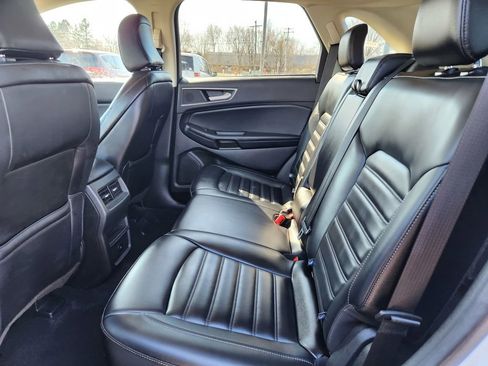 Used 2024 Ford Edge SEL AWD/4WD image 27