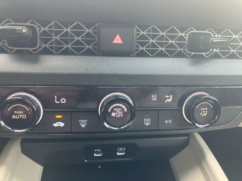 Used 2023 Honda Accord LX image 21