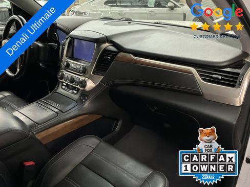 Used 2019 GMC Yukon XL Denali w/ Denali Ultimate Package AWD/4WD image 11