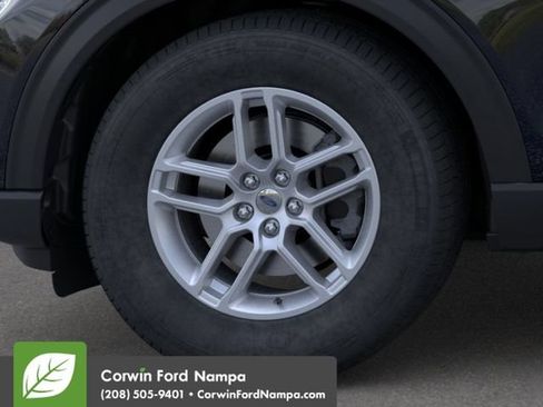 New 2026 Ford Explorer Active AWD/4WD image 19